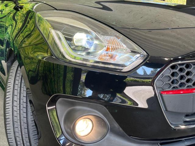 スイフト RS ドラレコ スマートキー ビルトインETC オートライト オートエアコン シートヒーター 純正15インチアルミ Bluetooth CD DVD再生 地デジ フロントフォグランプ リアフォグランプ(12枚目)