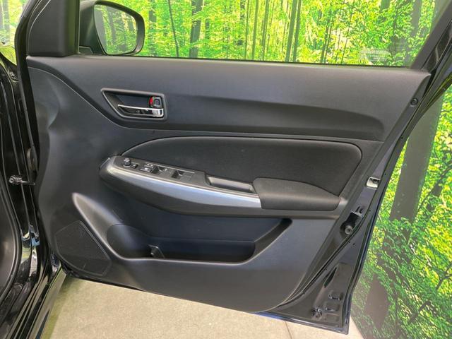 スイフト RS ドラレコ スマートキー ビルトインETC オートライト オートエアコン シートヒーター 純正15インチアルミ Bluetooth CD DVD再生 地デジ フロントフォグランプ リアフォグランプ(32枚目)
