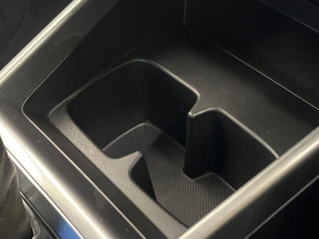 スイフト RS ドラレコ スマートキー ビルトインETC オートライト オートエアコン シートヒーター 純正15インチアルミ Bluetooth CD DVD再生 地デジ フロントフォグランプ リアフォグランプ(45枚目)