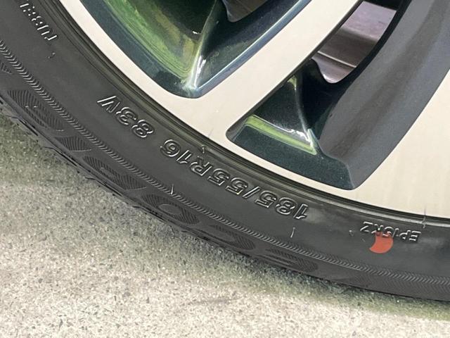 スイフト RS ドラレコ スマートキー ビルトインETC オートライト オートエアコン シートヒーター 純正15インチアルミ Bluetooth CD DVD再生 地デジ フロントフォグランプ リアフォグランプ(54枚目)