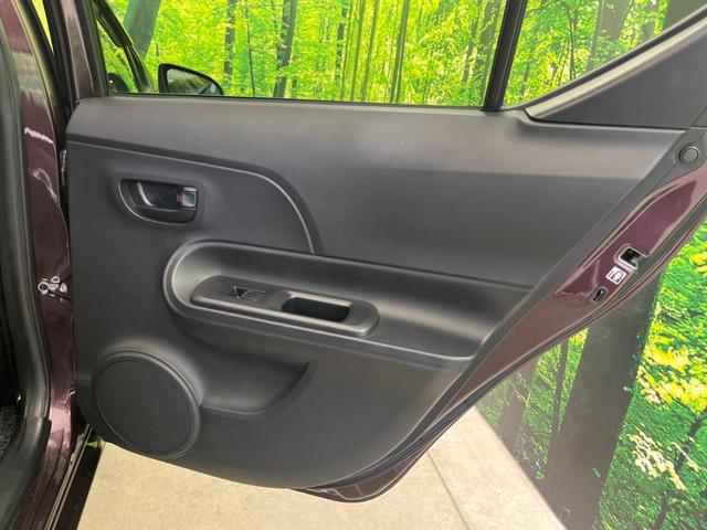 アクア S 純正SDナビ バックカメラ スマートキー LEDヘッド オートライト オートエアコン Bluetooth CD DVD再生 フルセグ LEDフォグ パワーウィンドウ 電動格納ドアミラー(28枚目)