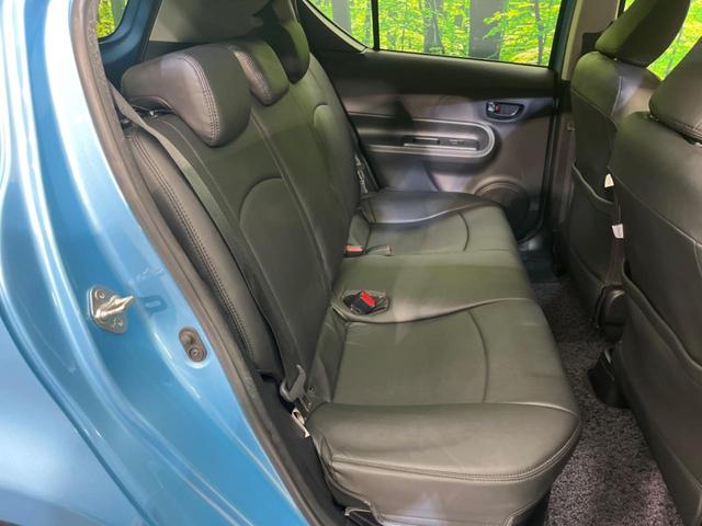 アクア Ｓ　ＳＤナビ　バックカメラ　禁煙車　スマートキー　ＥＴＣ　オートライト　オートエアコン　Ｂｌｕｅｔｏｏｔｈ　ＣＤ　ＤＶＤ再生　ステアリングスイッチ　パワーウィンドウ　電動格納ドアミラー（9枚目）