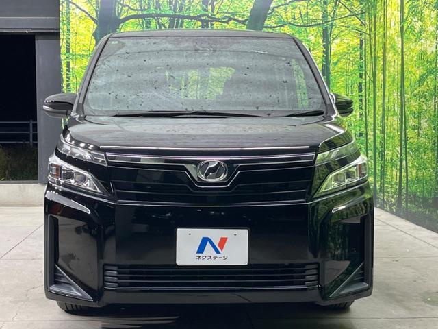 ヴォクシー Ｘ　ＳＤナビ　電動スライドドア　衝突被害軽減システム　禁煙車　ドラレコ　フリップダウン　スマートキー　ＬＥＤヘッド　ＥＴＣ　クルコン　オートハイビーム　オートライト　デュアルエアコン　車線逸脱警報（14枚目）