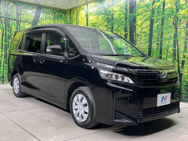 ヴォクシー Ｘ　ＳＤナビ　電動スライドドア　衝突被害軽減システム　禁煙車　ドラレコ　フリップダウン　スマートキー　ＬＥＤヘッド　ＥＴＣ　クルコン　オートハイビーム　オートライト　デュアルエアコン　車線逸脱警報（16枚目）