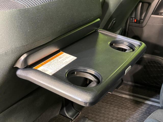 ヴォクシー Ｘ　ＳＤナビ　電動スライドドア　衝突被害軽減システム　禁煙車　ドラレコ　フリップダウン　スマートキー　ＬＥＤヘッド　ＥＴＣ　クルコン　オートハイビーム　オートライト　デュアルエアコン　車線逸脱警報（36枚目）