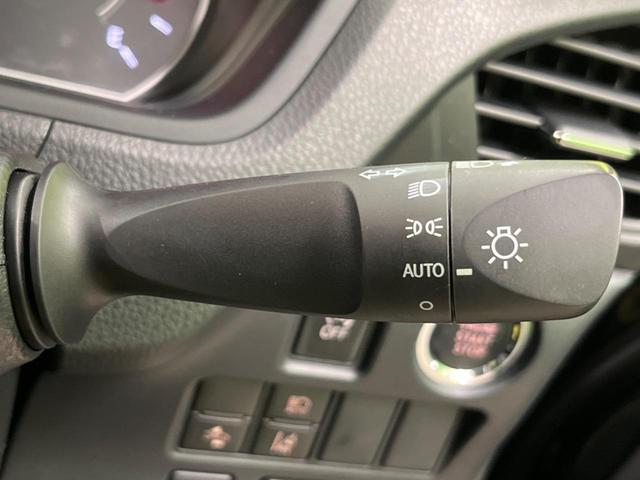 ヴォクシー Ｘ　ＳＤナビ　電動スライドドア　衝突被害軽減システム　禁煙車　ドラレコ　フリップダウン　スマートキー　ＬＥＤヘッド　ＥＴＣ　クルコン　オートハイビーム　オートライト　デュアルエアコン　車線逸脱警報（56枚目）