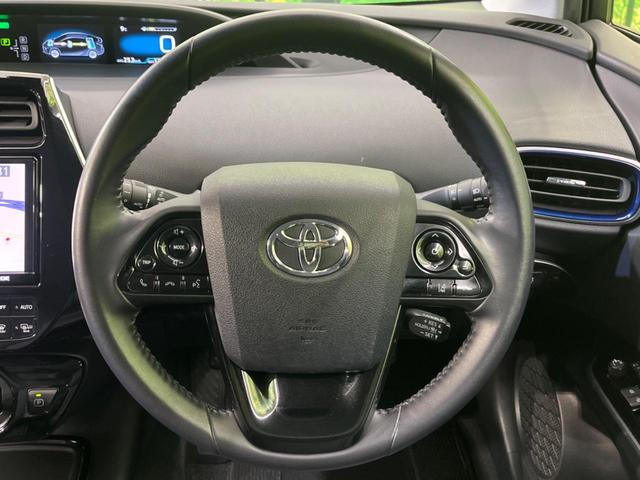 プリウス Ａツーリングセレクション　４ＷＤ　衝突軽減　レーダークルコン　純正ナビ　バックカメラ　合皮シート　前席シートヒーター　運転席パワーシート　ＬＥＤヘッド　純正１７インチアルミ　ＬＥＤフロントフォグ　フルセグ　Ｂｌｕｅｔｏｏｔｈ（10枚目）
