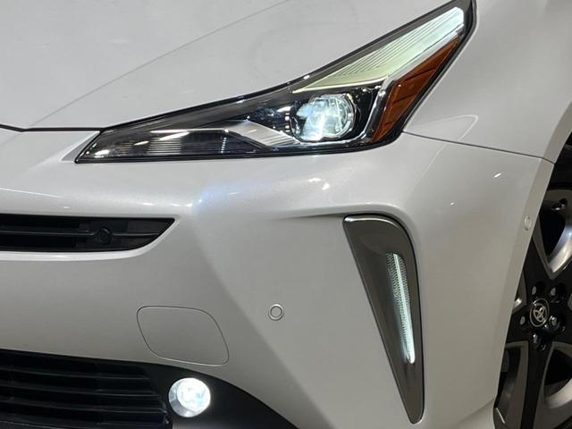 プリウス Ａツーリングセレクション　４ＷＤ　衝突軽減　レーダークルコン　純正ナビ　バックカメラ　合皮シート　前席シートヒーター　運転席パワーシート　ＬＥＤヘッド　純正１７インチアルミ　ＬＥＤフロントフォグ　フルセグ　Ｂｌｕｅｔｏｏｔｈ（25枚目）