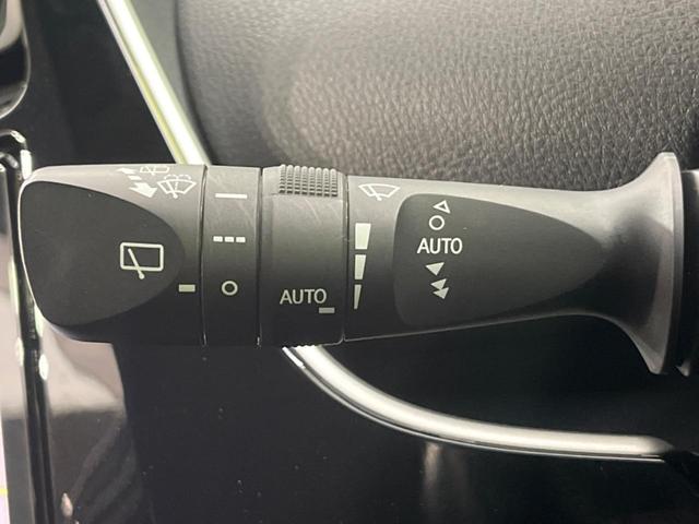 プリウス Ａツーリングセレクション　４ＷＤ　衝突軽減　レーダークルコン　純正ナビ　バックカメラ　合皮シート　前席シートヒーター　運転席パワーシート　ＬＥＤヘッド　純正１７インチアルミ　ＬＥＤフロントフォグ　フルセグ　Ｂｌｕｅｔｏｏｔｈ（40枚目）