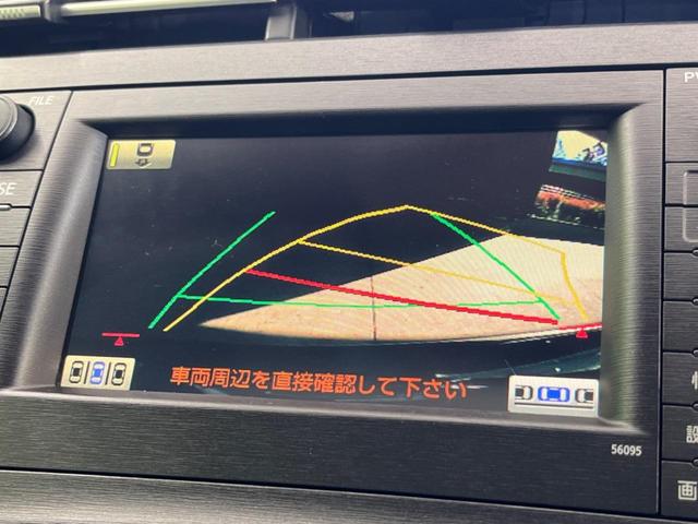 プリウス S 純正HDDナビ バックカメラ ガラスルーフ オートライト オートエアコン スマートキー ビルトインETC 電動確認ミラー CD再生 DVD再生 ステアリングリモコン 盗難防止 プライバシーガラス(4枚目)