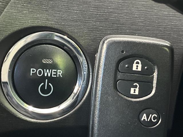 プリウス S 純正HDDナビ バックカメラ ガラスルーフ オートライト オートエアコン スマートキー ビルトインETC 電動確認ミラー CD再生 DVD再生 ステアリングリモコン 盗難防止 プライバシーガラス(7枚目)