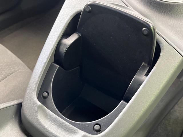 プリウス S 純正HDDナビ バックカメラ ガラスルーフ オートライト オートエアコン スマートキー ビルトインETC 電動確認ミラー CD再生 DVD再生 ステアリングリモコン 盗難防止 プライバシーガラス(37枚目)