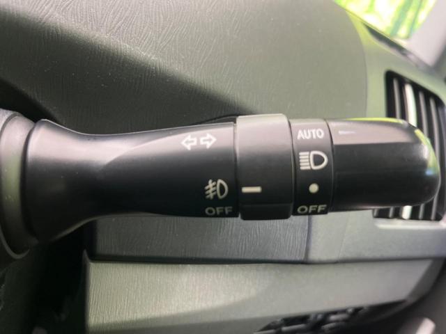 プリウス S 純正HDDナビ バックカメラ ガラスルーフ オートライト オートエアコン スマートキー ビルトインETC 電動確認ミラー CD再生 DVD再生 ステアリングリモコン 盗難防止 プライバシーガラス(48枚目)