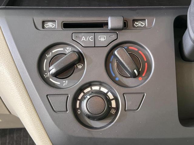 ルークス Ｓ　衝突被害軽減システム　禁煙車　コーナーセンサー　オートライト　踏み間違い防止　車線逸脱防止　ふらつき警報　標識検知機能　アイボリーシート　ステアリングスイッチ　ハイビームアシスト（6枚目）