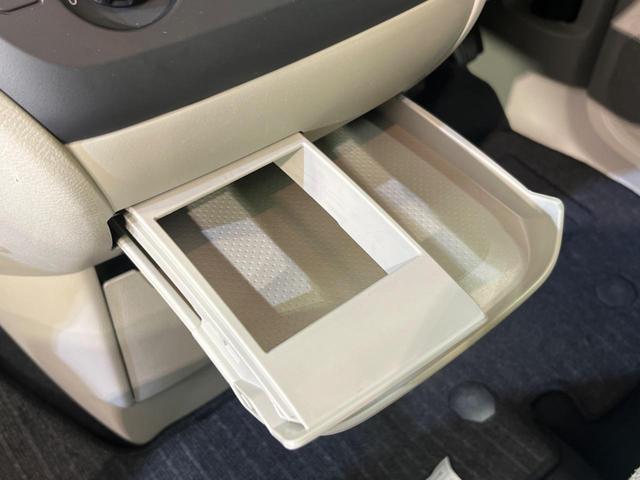 ルークス Ｓ　衝突被害軽減システム　禁煙車　コーナーセンサー　オートライト　踏み間違い防止　車線逸脱防止　ふらつき警報　標識検知機能　アイボリーシート　ステアリングスイッチ　ハイビームアシスト（45枚目）