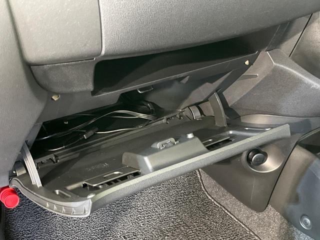 マーチ S 純正SDナビ ETC Bluetooth CD再生 DVD再生 フルセグ 電動格納ミラー 盗難防止 プライバシーガラス UVカットガラス 横滑り防止 キーレスエントリー ブレーキアシスト(37枚目)