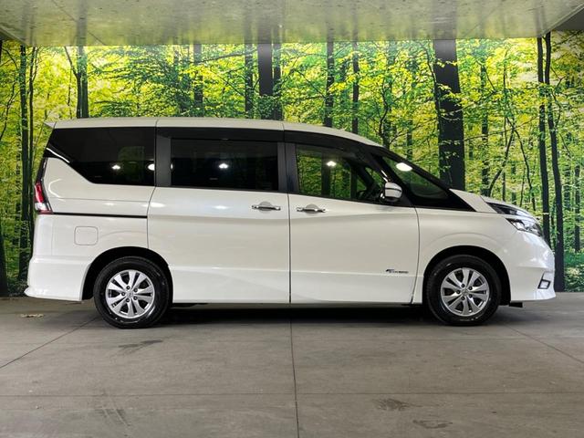 セレナ ハイウェイスター Vセレクション 4WD 両側電動ドア 純正SDナビ 後席モニター 全周囲カメラ 衝突被害軽減システム レーダークルーズ 禁煙車 スマートキー LEDヘッド ビルトインETC 純正15インチアルミ オートライト(25枚目)