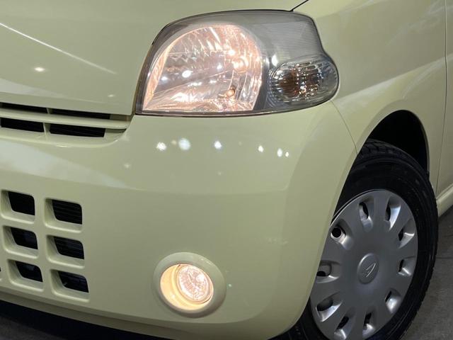 エッセ Ｄ　禁煙車　ＣＤ再生　プライバシーガラス　ＵＶカットガラス　キーレスエントリー　２トーンヘッドレスト　ブラックモノトーンインパネ（7枚目）