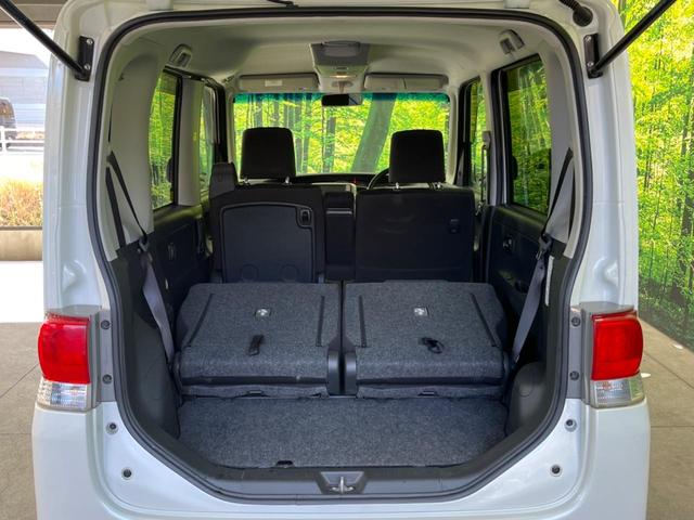 ���i�̂���������ʋ΁A���}���ɏ\���ȉ׎��X�y�[�X���m�ۂ��Ă���܂��B�Z�J���h�V�[�g��|���ƁA�傫�ȉו��̐ύڂ��\�ł���