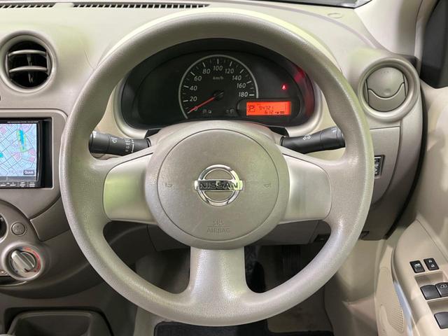 マーチ １２Ｘ　禁煙車　スマートキー　メモリーナビ　ＥＴＣ　ＣＤ　ＤＶＤ再生　地デジ　アイドリングストップ　電動格納ドアミラー　パワーウィンドウ　プライバシーガラス（10枚目）