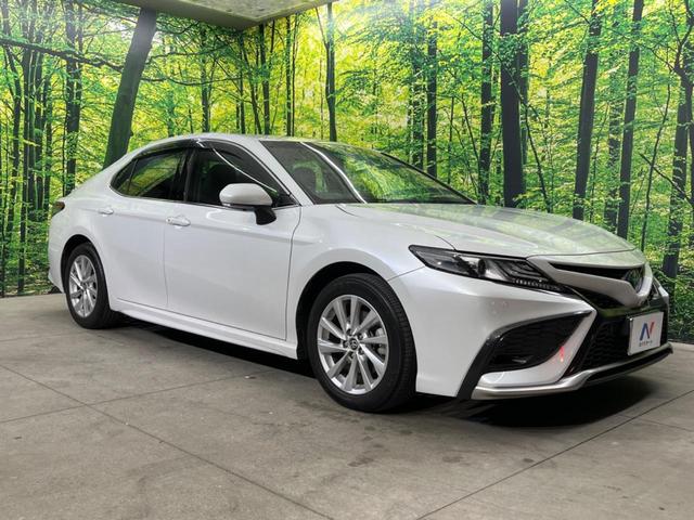 カムリ ＷＳ　全周囲カメラ　衝突被害軽減システム　レーダークルーズ　禁煙車　ハーフレザーシート　パワーシート　コーナーセンサー　スマートキー　ＬＥＤヘッド　ビルトインＥＴＣ　純正１７インチアルミ　オートハイビーム（16枚目）