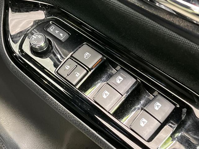 ヴォクシー ハイブリッドＺＳ　煌　両側電動ドア　バックカメラ　衝突被害軽減システム　禁煙車　スマートキー　ＬＥＤヘッド　ビルトインＥＴＣ　クルコン　車線逸脱警報　オートライト　デュアルエアコン　リアエアコン　Ｂｌｕｅｔｏｏｔｈ　ＣＤ（44枚目）