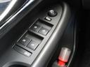 ●ウィンドウスイッチまわり『使用頻度が多い運転席側のスイッチまわり。目立つ傷もなく綺麗な状態を保っています。』