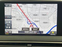 ●メーカーナビ／地デジ：オーディオ機能充実のナビで、運転もより楽しくなります♪ナビ交換がしやすいメリットもありますので、ナビ機能に不安がある方は是非ご相談ください♪ 4