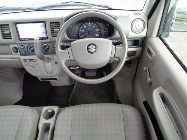 エブリイ PA 4WD/ABS付き/オートマ/社外ナビ/ETC/走行5万キロ台/内外装クリーニング済/保証付き販売車両/(8枚目)