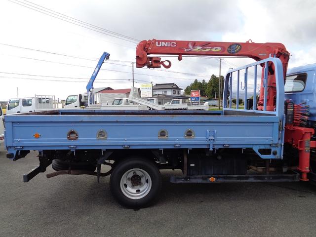 アトラストラック  2t/3段クレーン/ワイドロング/6速マニュアル/ユニック/2.3t吊り/最大積載量2000kg/スムーサーシフト/関東仕入れ車両/保証付き販売車両/内外装クリーニング済(15枚目)