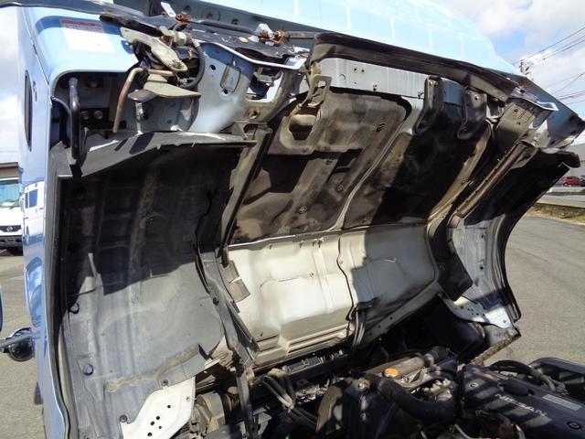 アトラストラック  2t/3段クレーン/ワイドロング/6速マニュアル/ユニック/2.3t吊り/最大積載量2000kg/スムーサーシフト/関東仕入れ車両/保証付き販売車両/内外装クリーニング済(46枚目)