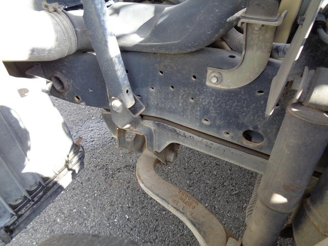 アトラストラック  2t/3段クレーン/ワイドロング/6速マニュアル/ユニック/2.3t吊り/最大積載量2000kg/スムーサーシフト/関東仕入れ車両/保証付き販売車両/内外装クリーニング済(49枚目)