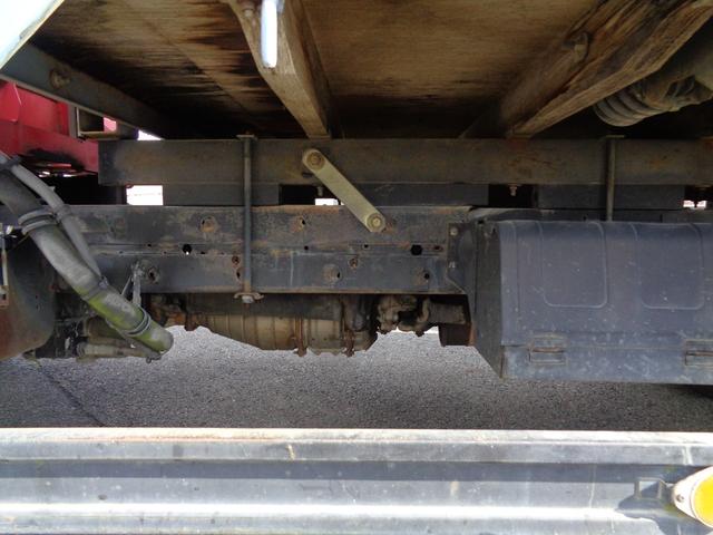 アトラストラック  2t/3段クレーン/ワイドロング/6速マニュアル/ユニック/2.3t吊り/最大積載量2000kg/スムーサーシフト/関東仕入れ車両/保証付き販売車両/内外装クリーニング済(52枚目)