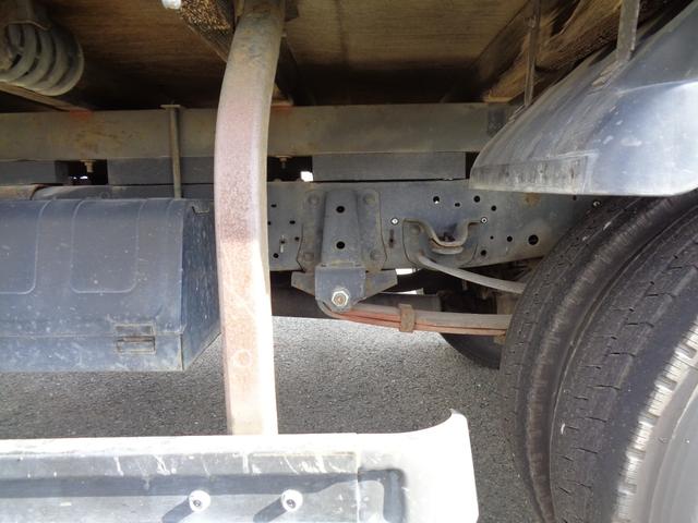 アトラストラック  2t/3段クレーン/ワイドロング/6速マニュアル/ユニック/2.3t吊り/最大積載量2000kg/スムーサーシフト/関東仕入れ車両/保証付き販売車両/内外装クリーニング済(53枚目)