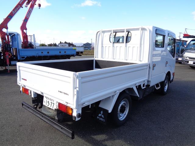 キャンターガッツ Wキャブ/6人乗り/4WD/リアシングルタイヤ/5速マニュアル/リアヒーター/キーレス/ETC/内外装クリーニング済/保証付き販売車両/(14枚目)