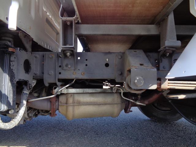 キャンターガッツ Wキャブ/6人乗り/4WD/リアシングルタイヤ/5速マニュアル/リアヒーター/キーレス/ETC/内外装クリーニング済/保証付き販売車両/(54枚目)