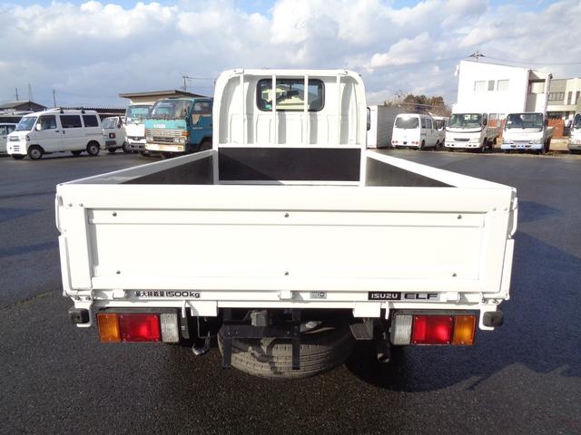 エルフトラック 1.5t/4WD/平ボディ/リアシングルタイヤ/オートマ/10尺平ボディ/関東仕入れ/内外装クリーニング済/保証付き販売車両(12枚目)