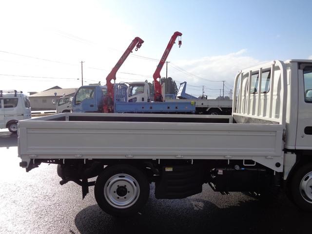 エルフトラック 1.5t/4WD/平ボディ/リアシングルタイヤ/オートマ/10尺平ボディ/関東仕入れ/内外装クリーニング済/保証付き販売車両(15枚目)