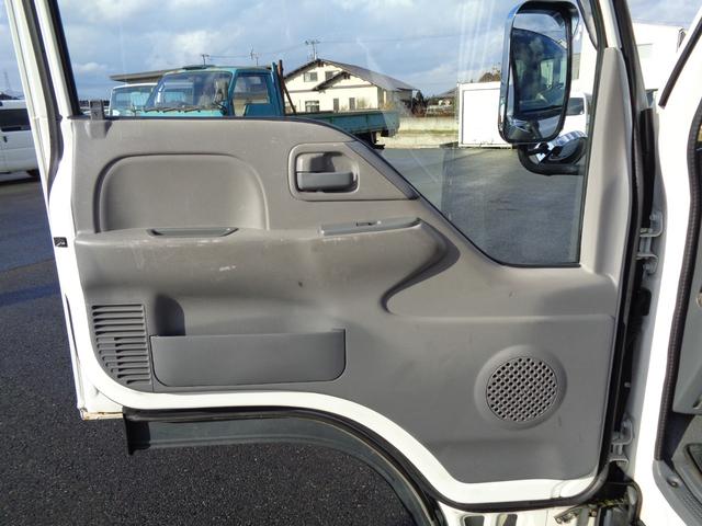 エルフトラック 1.5t/4WD/平ボディ/リアシングルタイヤ/オートマ/10尺平ボディ/関東仕入れ/内外装クリーニング済/保証付き販売車両(23枚目)