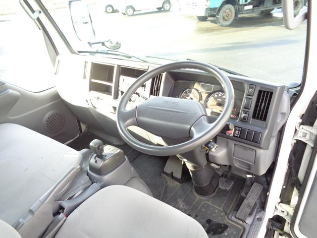 エルフトラック 1.5t/4WD/平ボディ/リアシングルタイヤ/オートマ/10尺平ボディ/関東仕入れ/内外装クリーニング済/保証付き販売車両(31枚目)