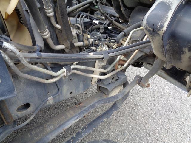 アトラストラック 　２ｔ／全低床強化ダンプ／５速マニュアル／煤焼き不要／関東仕入れ／メッキパーツ／外装塗装仕上げ／ルームクリーニング済み／保証付き販売車両／（52枚目）