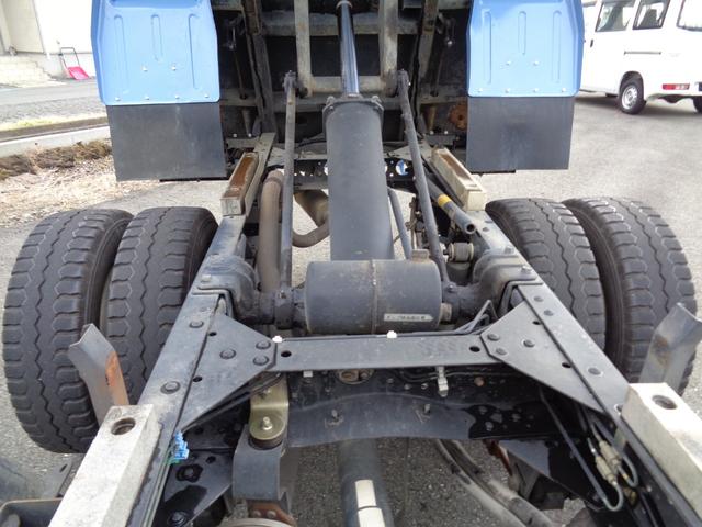 アトラストラック 　２ｔ／全低床強化ダンプ／５速マニュアル／煤焼き不要／関東仕入れ／メッキパーツ／外装塗装仕上げ／ルームクリーニング済み／保証付き販売車両／（59枚目）