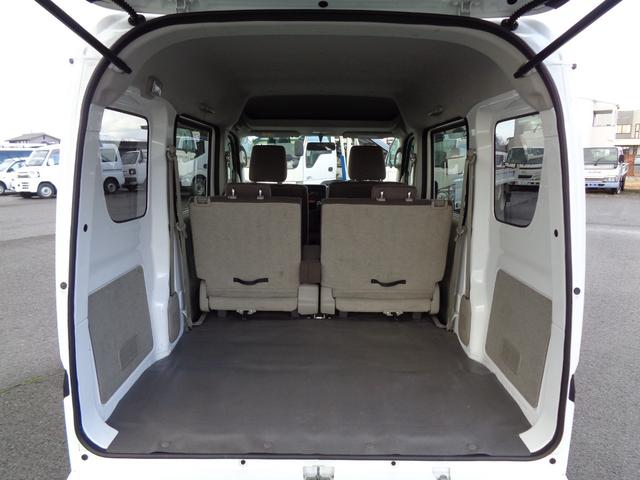 ミニキャブバン ブラボー 4WD/オートマ/キーレス/走行3万キロ台/禁煙車/リアヒーター/上級グレード/モケットシート/内外装クリーニング済/保証付き販売車両(32枚目)