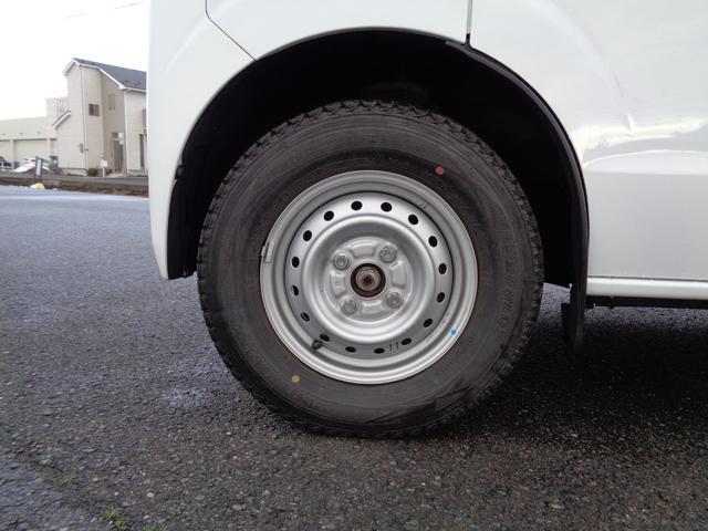 ミニキャブバン ブラボー 4WD/オートマ/キーレス/走行3万キロ台/禁煙車/リアヒーター/上級グレード/モケットシート/内外装クリーニング済/保証付き販売車両(58枚目)