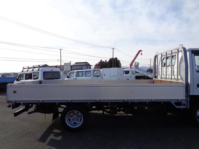 エルフトラック 　２ｔ／ワイドロング／アルミブロック／バックモニター／６速マニュアル／走行４万キロ台／スムーサーシフト／関東仕入れ／内外装クリーニング済／保証付き販売車両（15枚目）