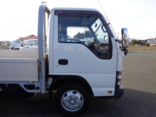 エルフトラック 　２ｔ／ワイドロング／アルミブロック／バックモニター／６速マニュアル／走行４万キロ台／スムーサーシフト／関東仕入れ／内外装クリーニング済／保証付き販売車両（17枚目）