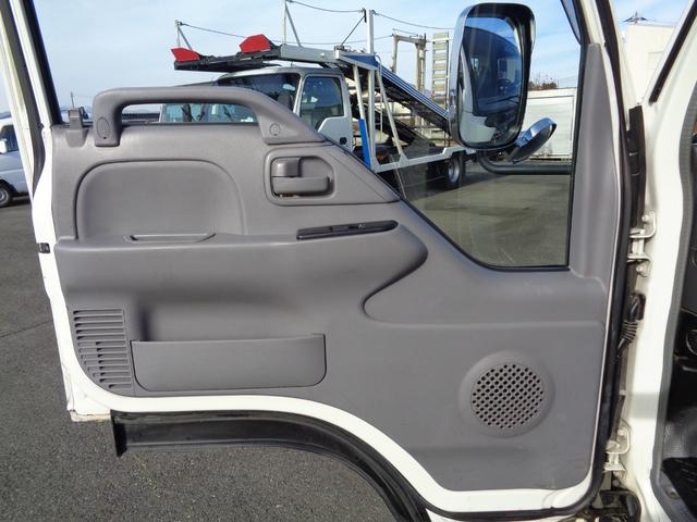 エルフトラック 　２ｔ／ワイドロング／アルミブロック／バックモニター／６速マニュアル／走行４万キロ台／スムーサーシフト／関東仕入れ／内外装クリーニング済／保証付き販売車両（23枚目）