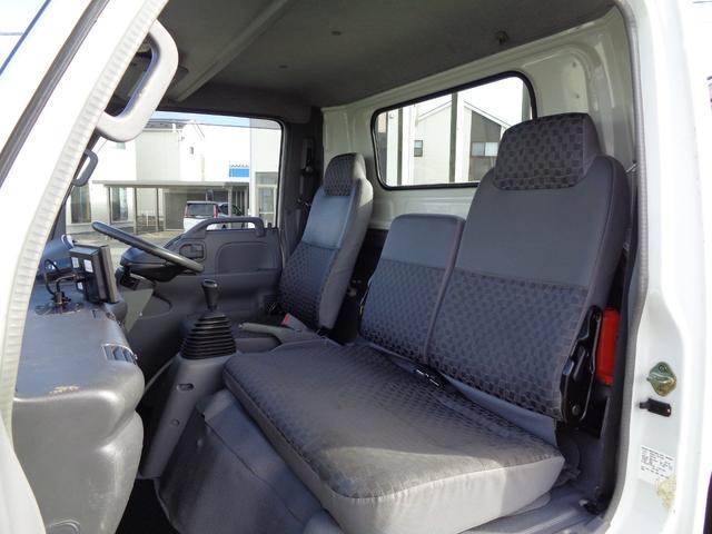 エルフトラック 　２ｔ／ワイドロング／アルミブロック／バックモニター／６速マニュアル／走行４万キロ台／スムーサーシフト／関東仕入れ／内外装クリーニング済／保証付き販売車両（25枚目）