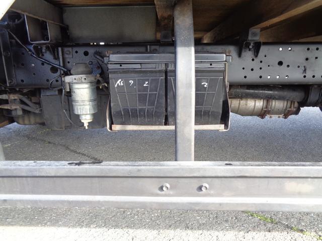 エルフトラック 　２ｔ／ワイドロング／アルミブロック／バックモニター／６速マニュアル／走行４万キロ台／スムーサーシフト／関東仕入れ／内外装クリーニング済／保証付き販売車両（45枚目）