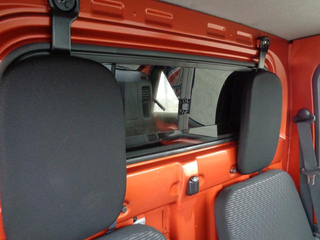 ハイゼットトラック エクストラＳＡＩＩＩｔ　４ＷＤ／オートマ／衝突被害軽減ブレーキ／プッシュスタート／テントキット／リアスライドガラス／Ｂｕｇ－ｔｒｕｃｋ　Ｅｘｔｒａ．／社外ナビ／Ｂカメラ／ＥＴＣ／ＥＮＫＥＩアルミホイール／ＰＩＶＯＴスロコン／（44枚目）